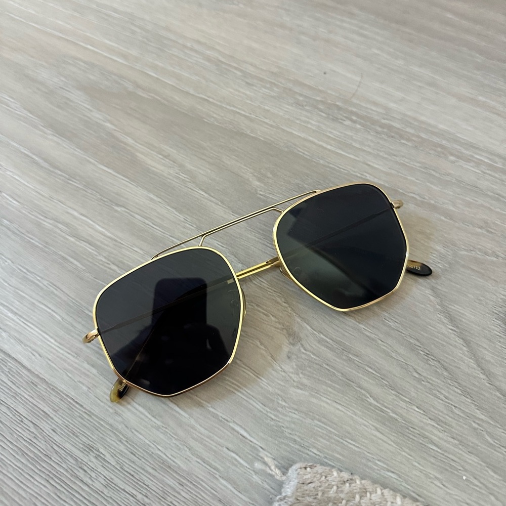 Illesteva Patmos Sunglasses